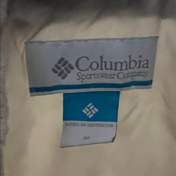 Like🆕 COLUMBIA Light Cream Quilted Jacket size M - Picture 5 of 6